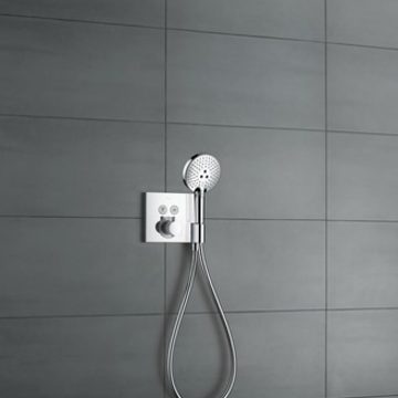 colonne de douche encastree